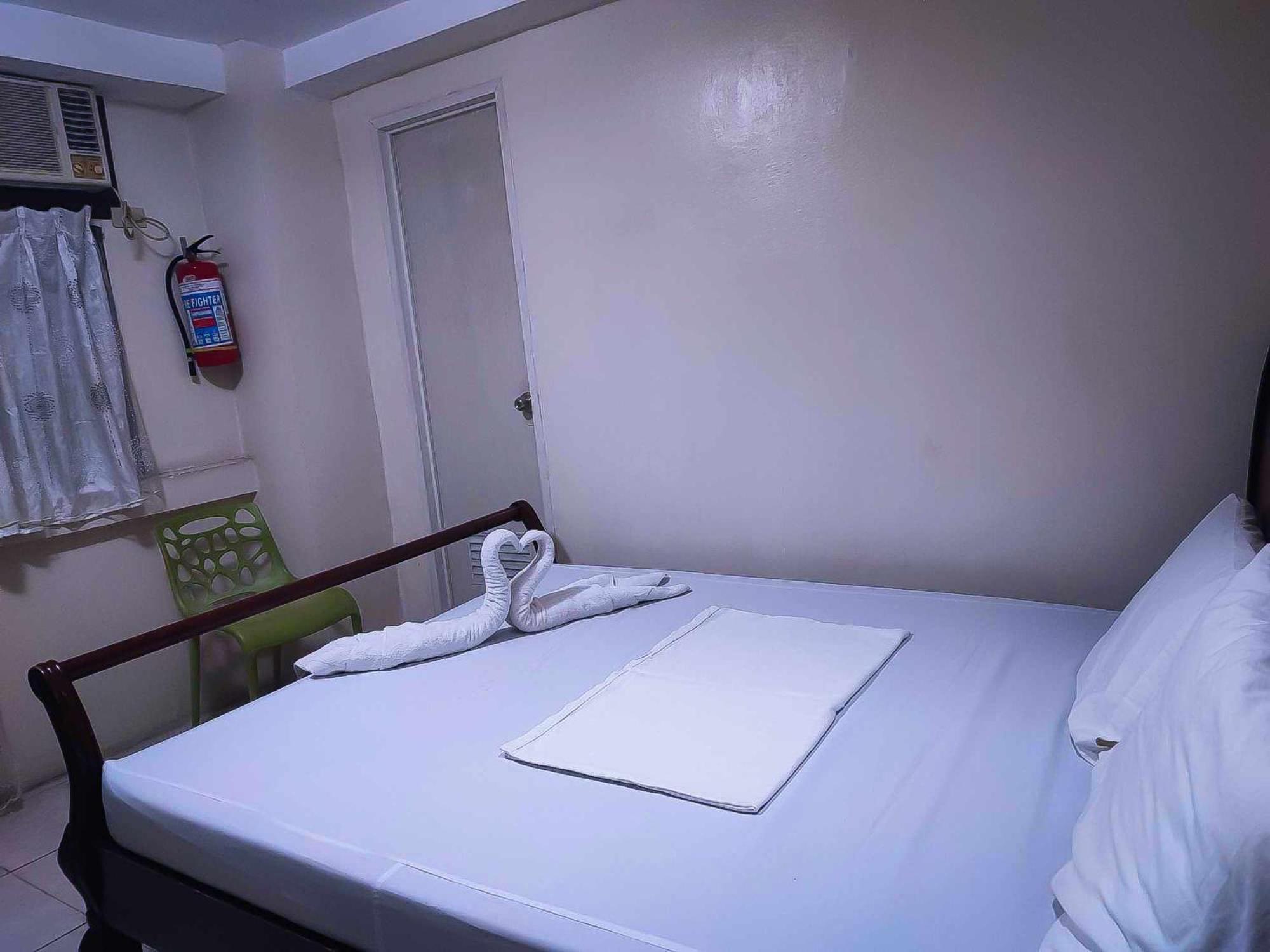 Goland Pension House & Dormitory By Sms Hospitality Cebu Dış mekan fotoğraf